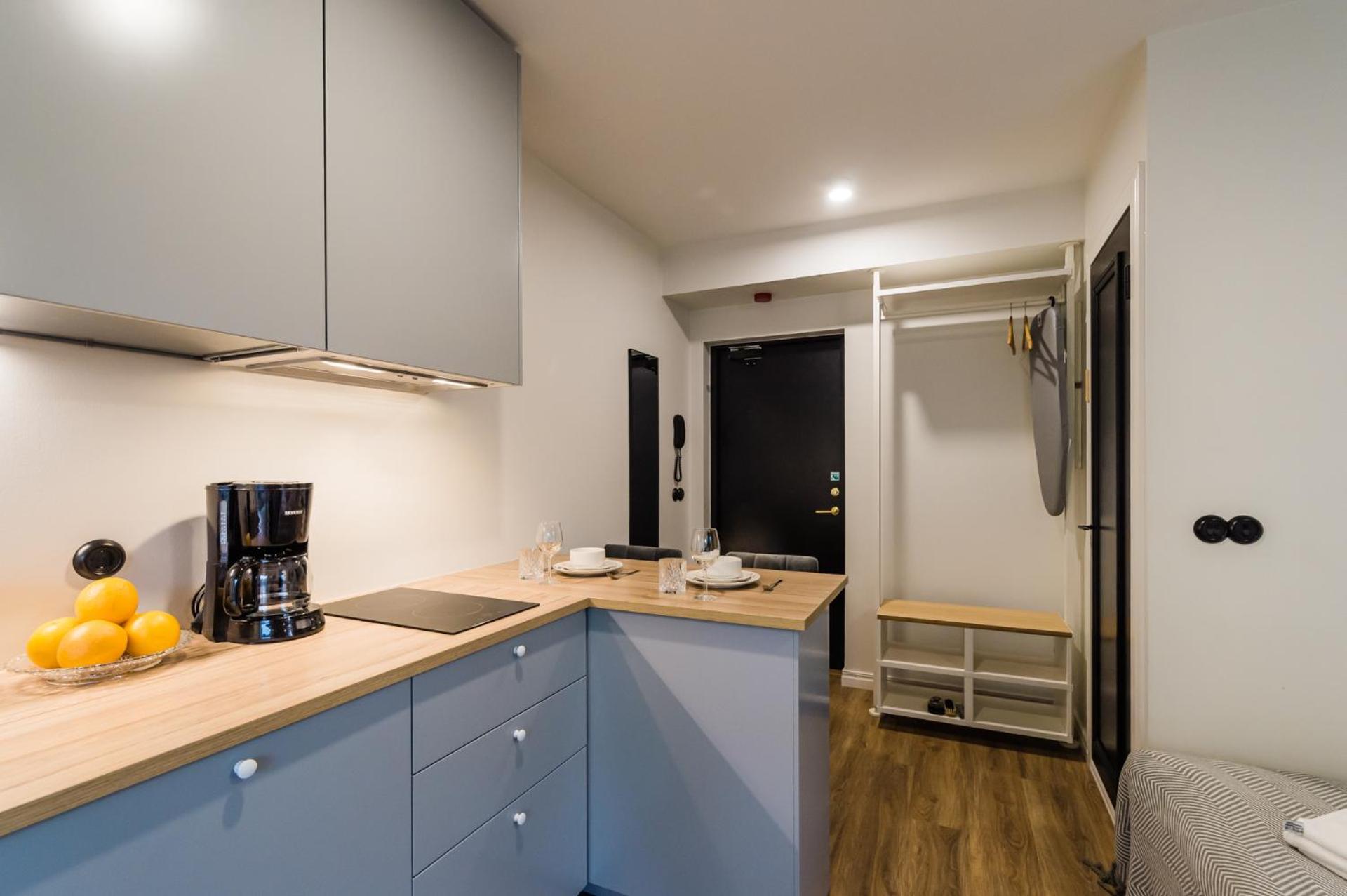 Huoneisto Thomas' - Trendy, & Balcony Tallinna
