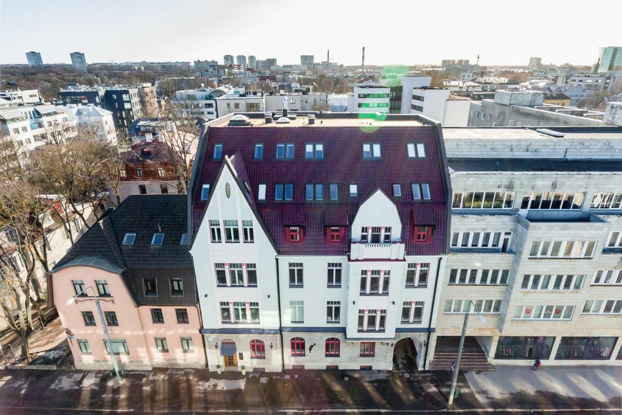 Thomas' - Trendy, & Balcony Huoneisto Tallinna