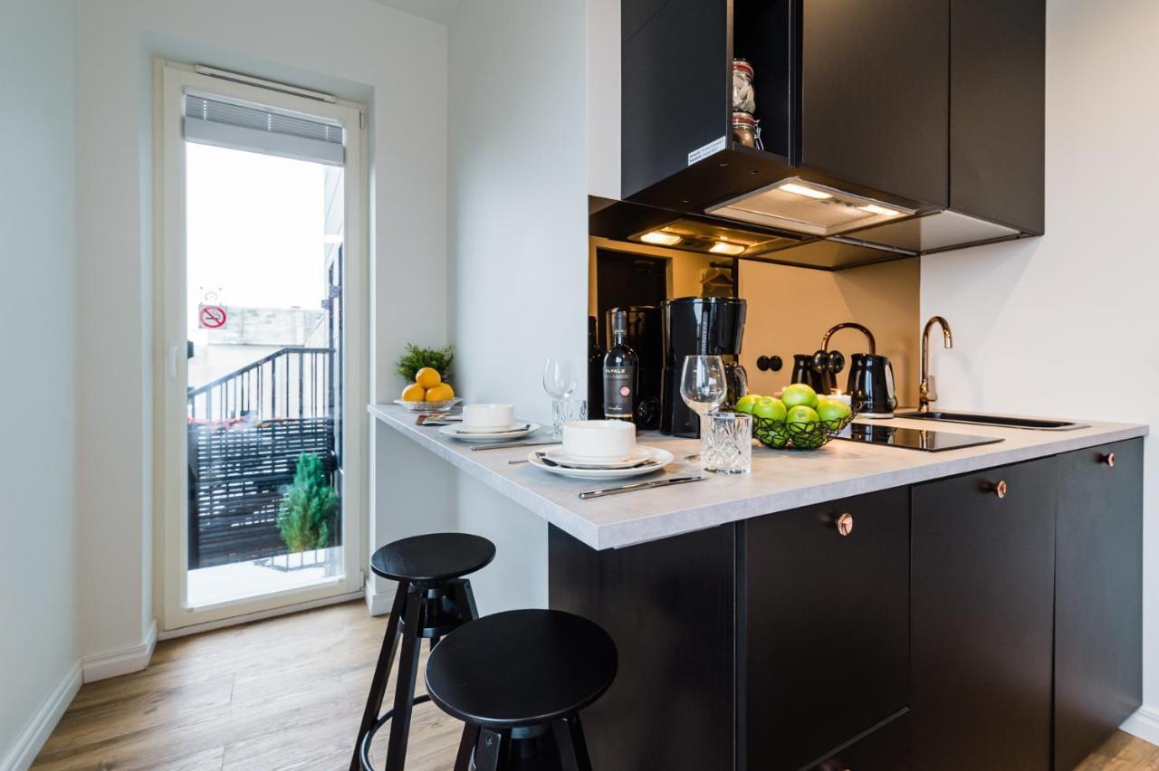 Huoneisto Thomas' - Trendy, & Balcony Tallinna